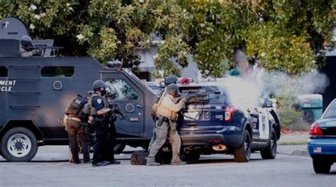 Felon arrested following SWAT standoff in Santa Rosa